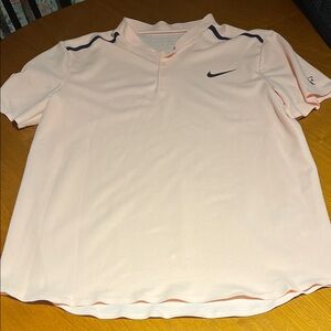 Nike Roger F. Peach collarless golf polo. Large
